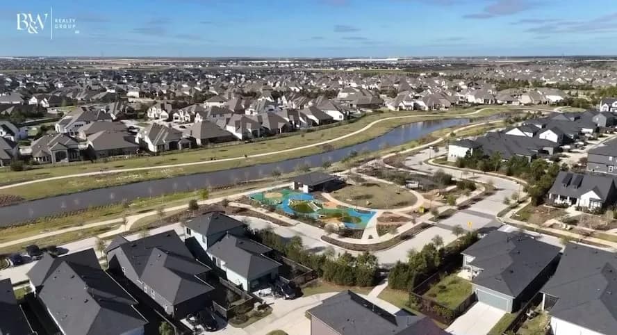 Bạn đang tìm kiếm một nơi hoàn hảo để an cư tại khu Tây Bắc Houston? Hãy để Vy giới thiệu khu cộng đồng Bridgeland 🌿💙