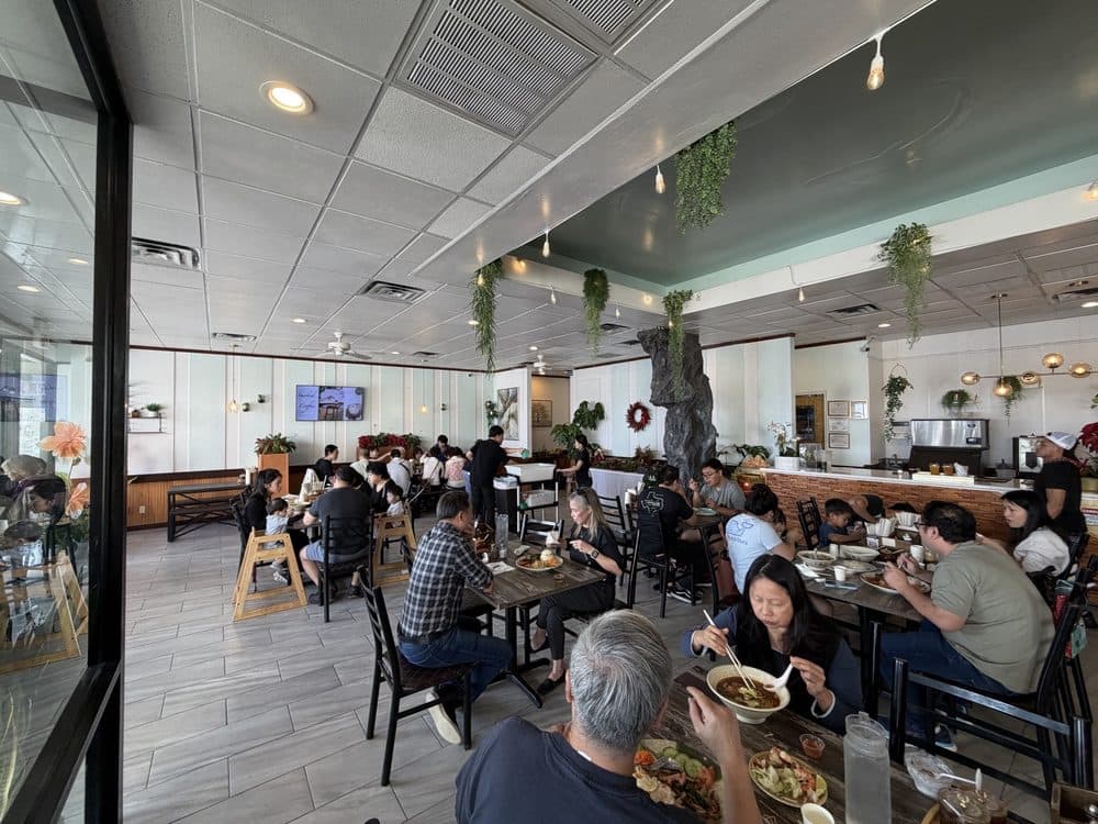 Bep Nha - Viet Kitchen
