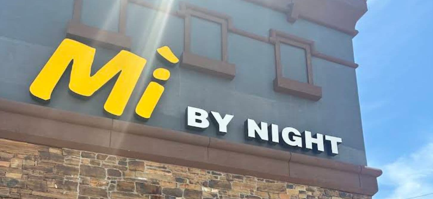 Mì By Night