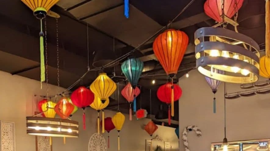Lantern House Viet Bistro - Ẩm Thực Việt Fusion Hiện Đại