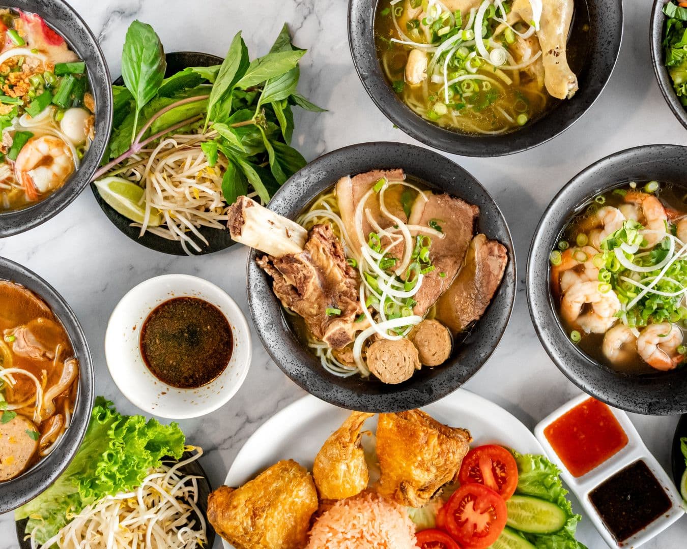 Hue Cafe and Deli – Hương Vị Việt Nam Chính Gốc Tại Georgia 🌟