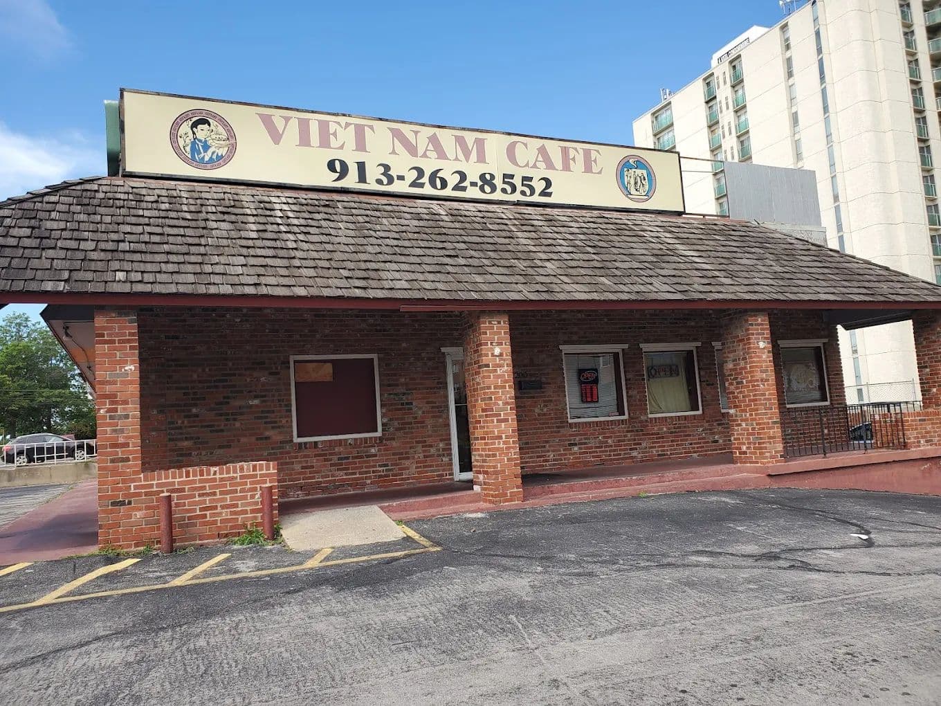 Vietnam Cafe - Hương Vị Việt Chính Gốc Tại Kansas City