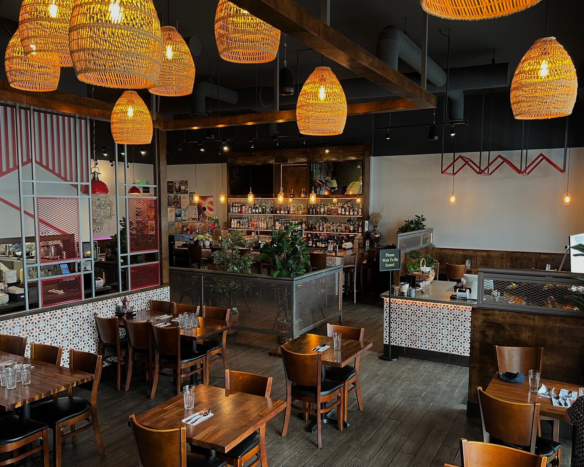 Pho Saigon House - Nhà Hàng Việt Thái Chính Gốc Tại Tacoma
