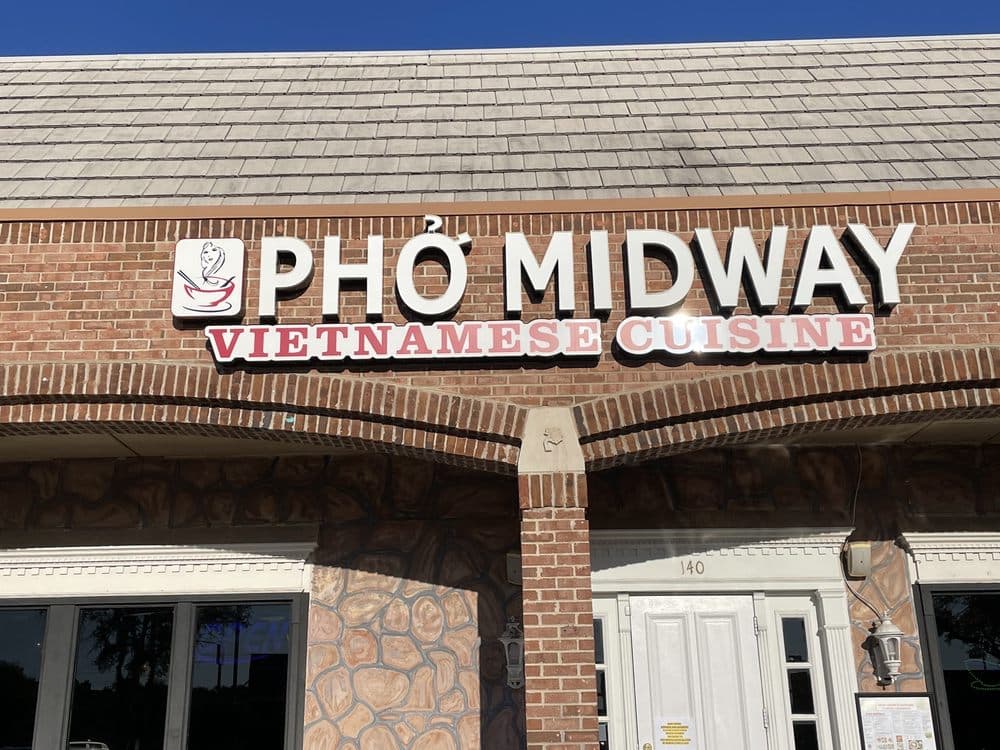 Phở Midway