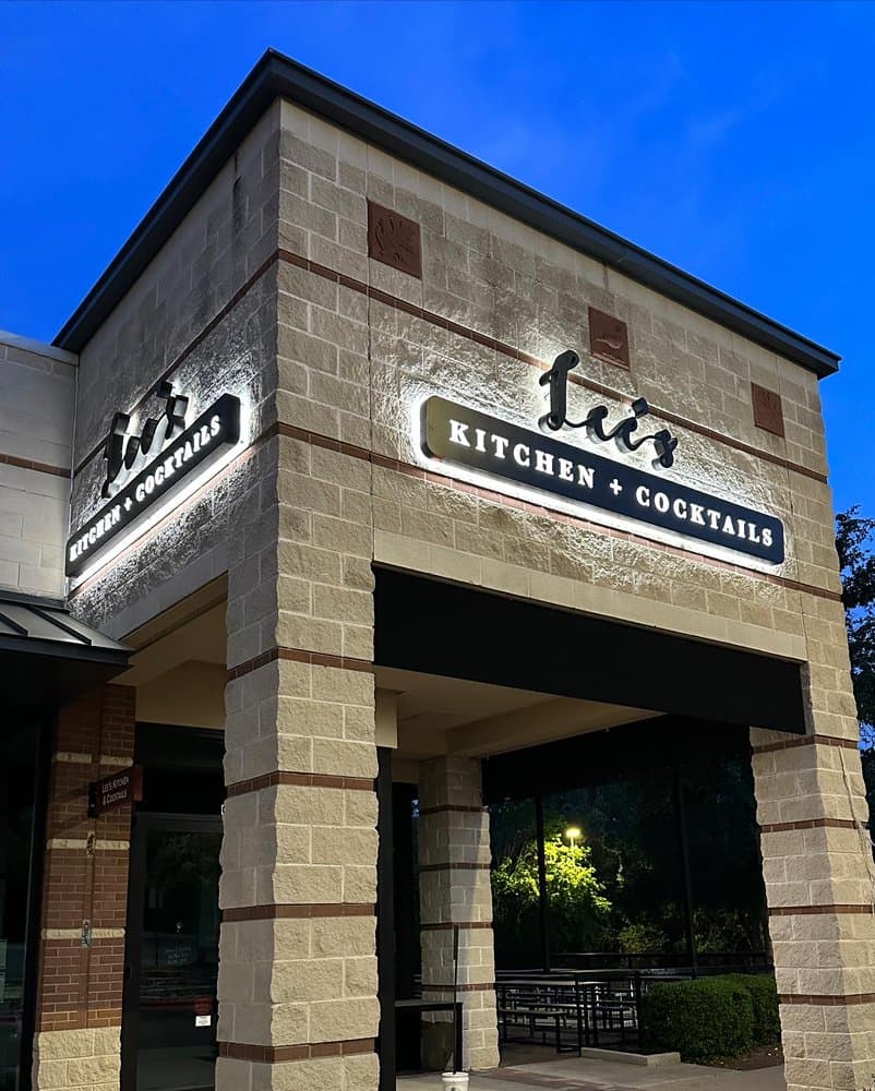 Lee’s Kitchen + Cocktails