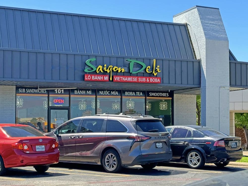 Saigon Deli