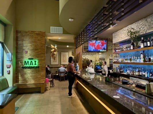 Mai's Restaurant