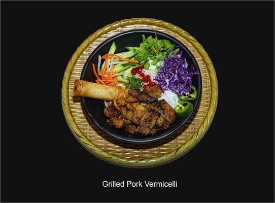 Pho Ga Hai Van