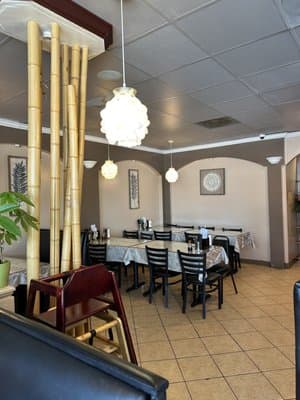 Khởi Hưng Restaurant