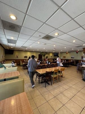 Hoa Binh Restaurant