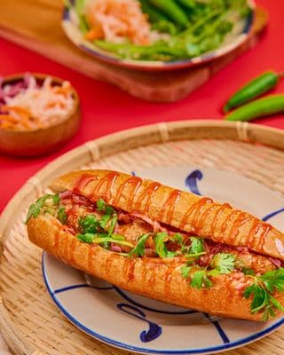 Gold Banh