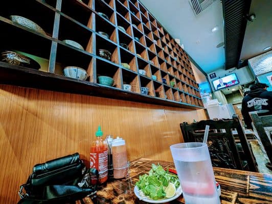 Pho 24