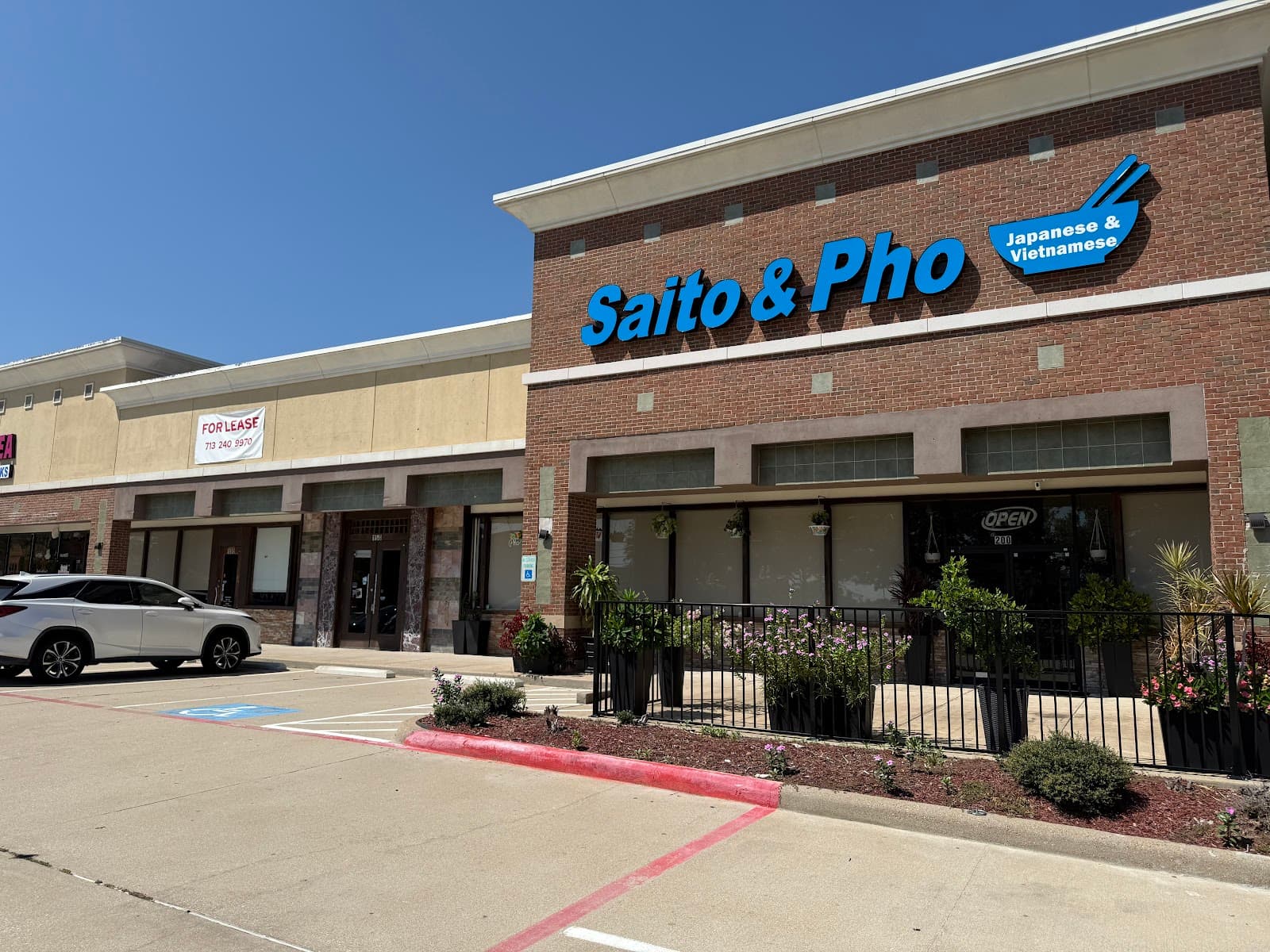 Saito & Pho