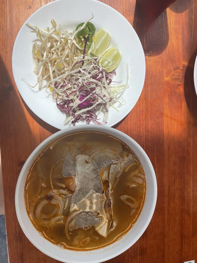Pho La-Vie