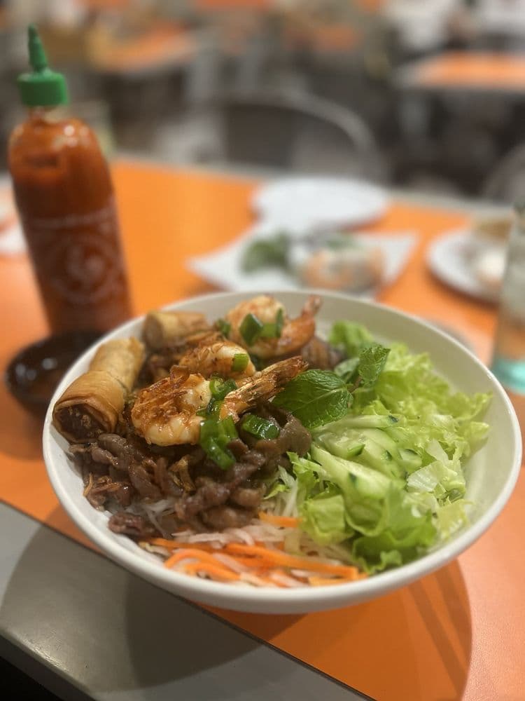 Streets Pho & Grill