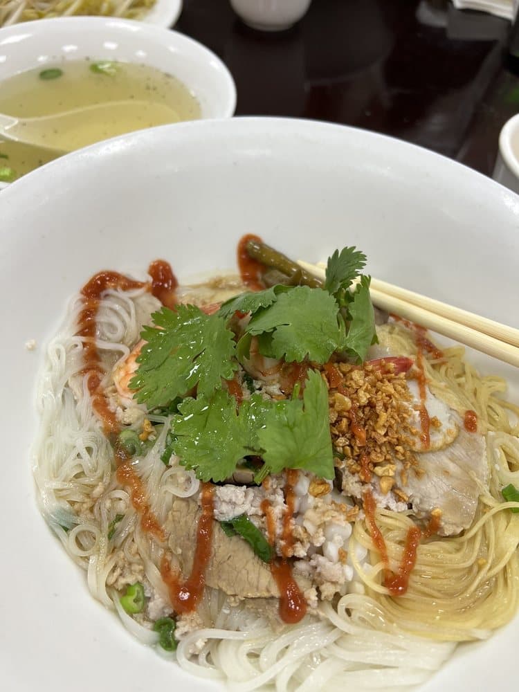 Nam Vang Restaurant
