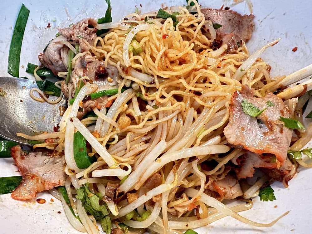 Bánh Mì Lê