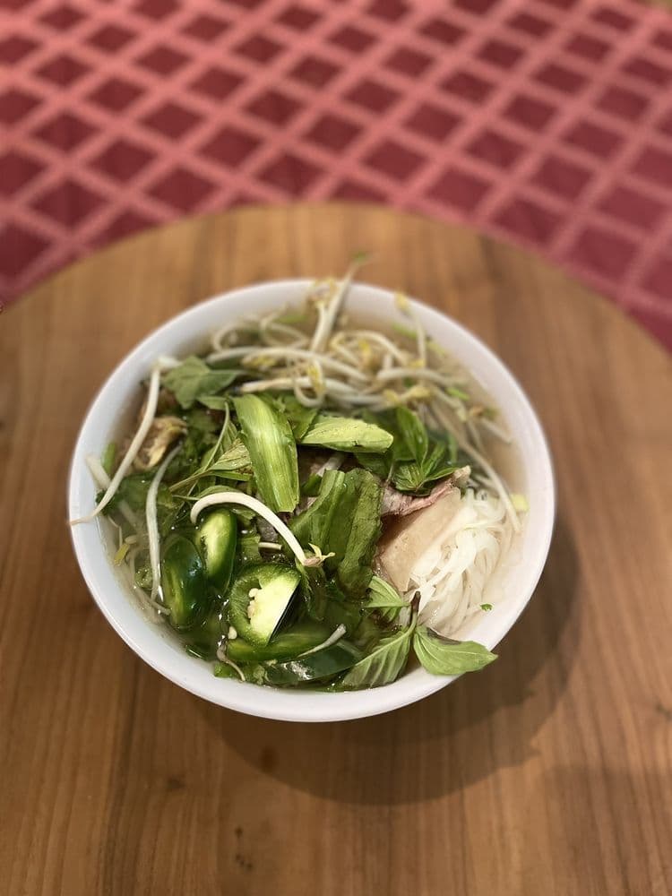Pho Hoang Long