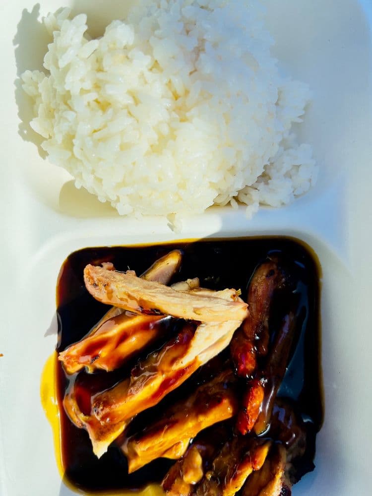 Island’s Pho & Teriyaki