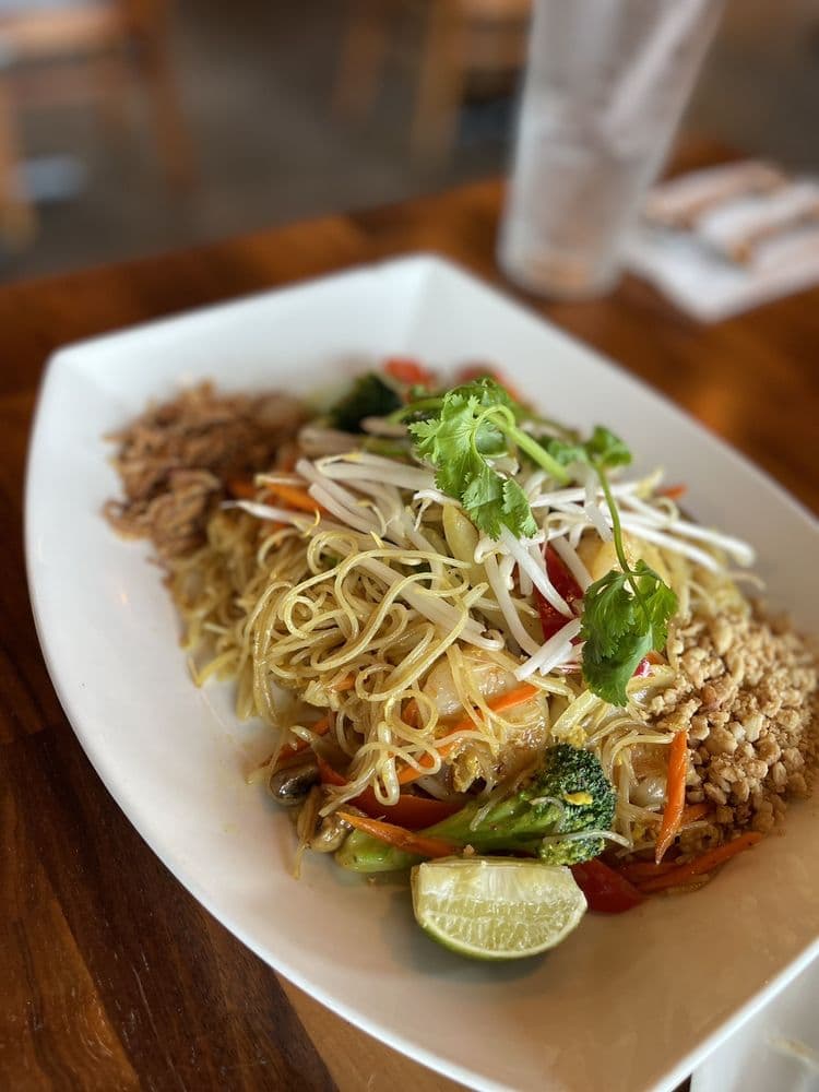 Pho Saigon House