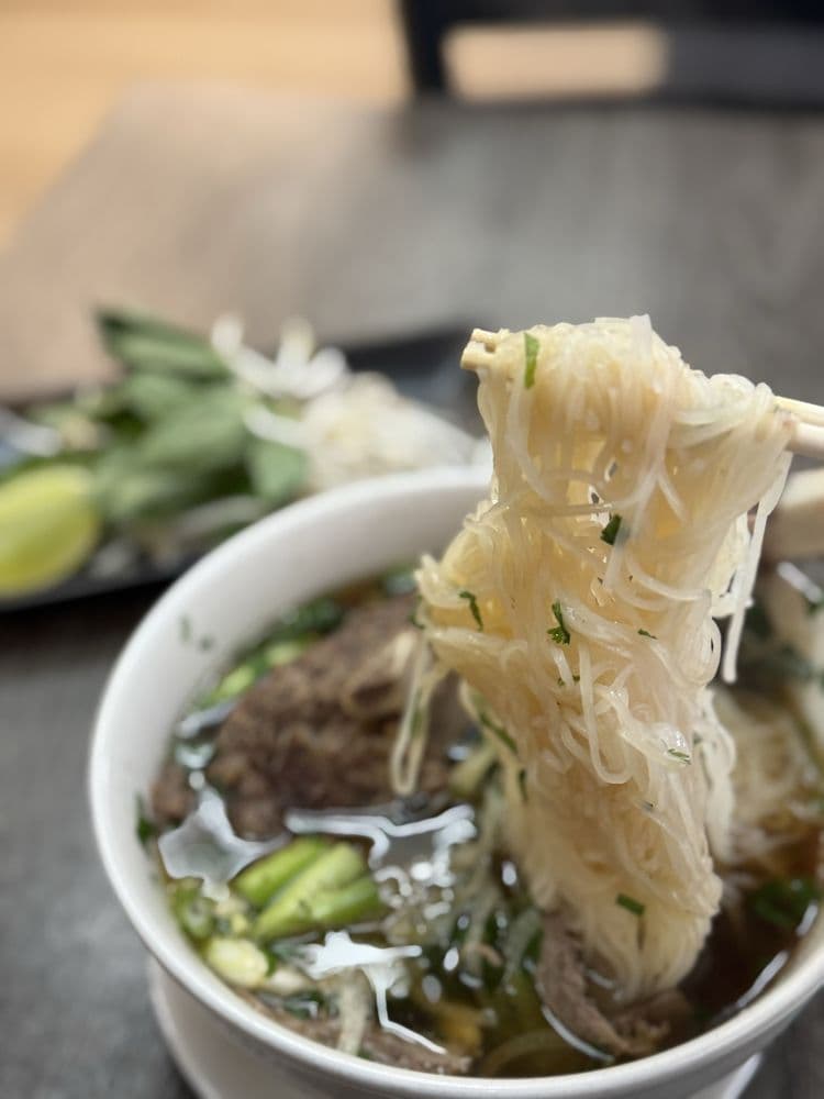 Pho Emerald