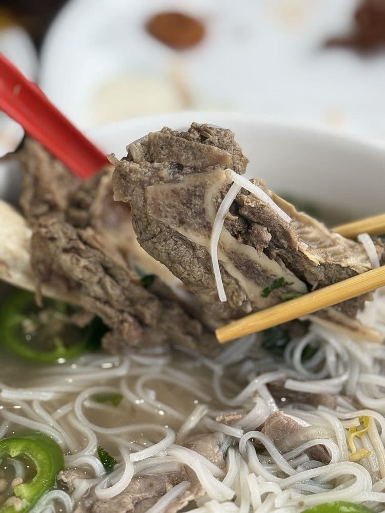 Pho Nam Lua