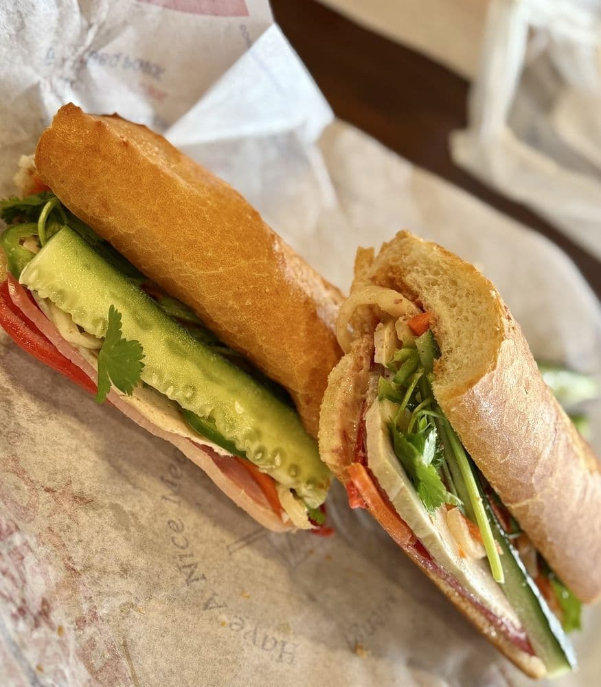 Lee’s Sandwiches