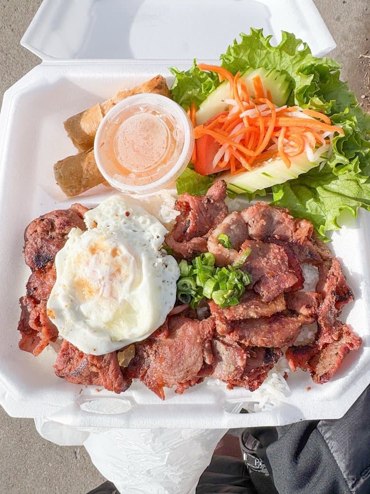 Top Pho Restaurant