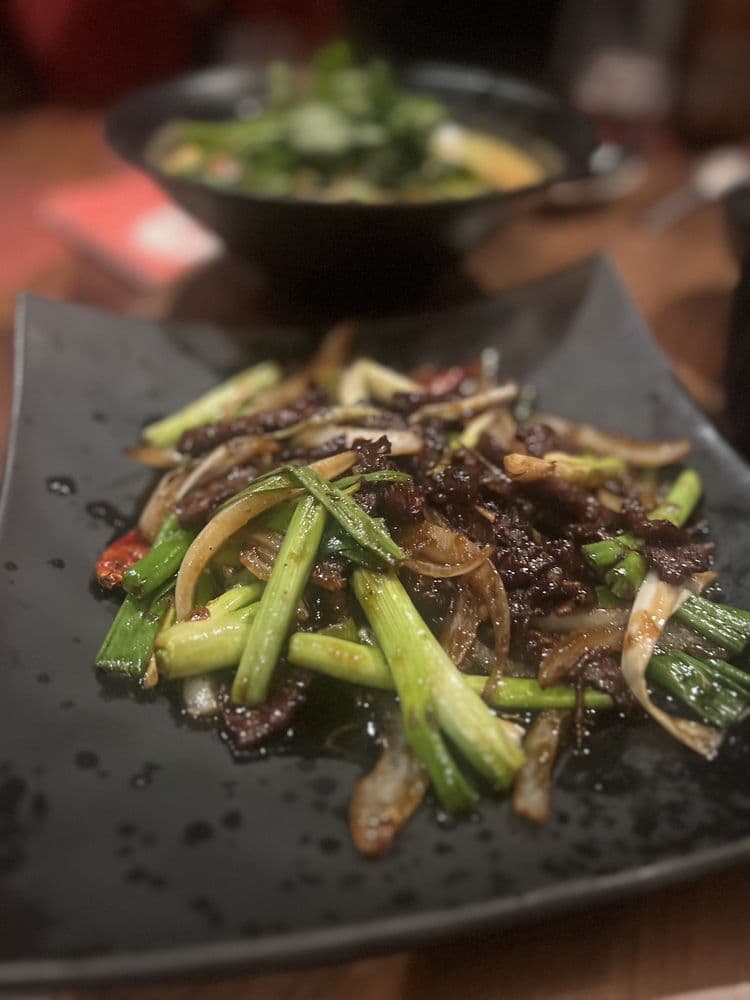 CHĪ Asian Kitchen