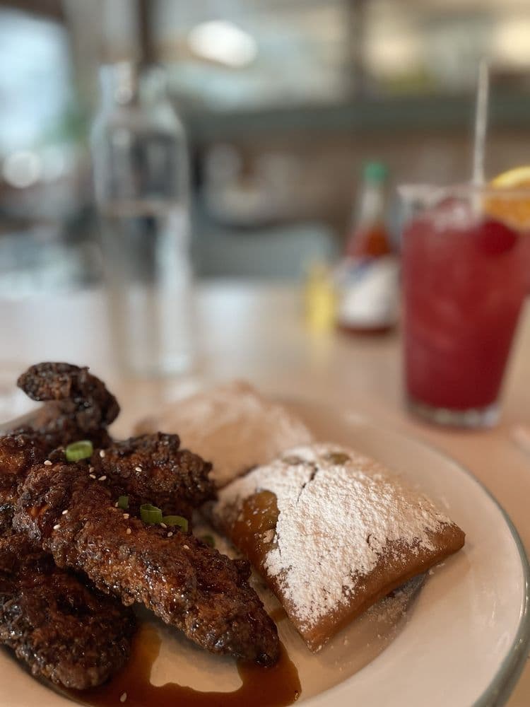 NOLA- A New Orleans Restaurant