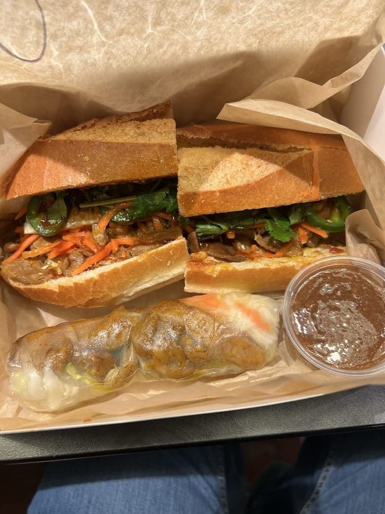 Savoure Vietnamese Eatery